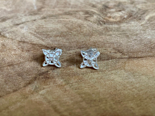 PENDIENTES NUDO DE BRUJA