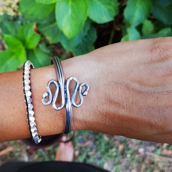BRAZALETE TAPTI.
